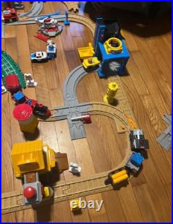 Huge Geo Trax Lot Train Cars Buildings Tracks Accessories