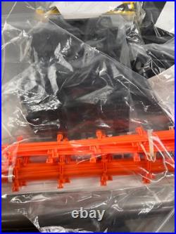 Huge Tyco Slot Car Track Pieces Several Sets HO Scale Loops Curves Straight Lot Huge Tyco Slot Car Track Pieces Several Sets HO Scale Loops Curves Straight Lot