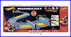 IN HANDHot Wheels Mario Kart Rainbow Road King Boo Raceway Race Track Set