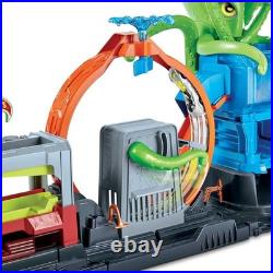 Interactive City Toy Car Track Set with Color Change Vehicle