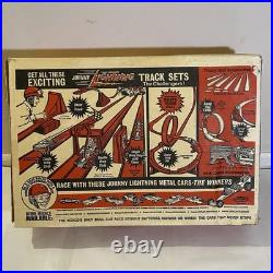 Johnny Lightning LM 500 Track Set with Box & Instructions Missing 1 Upright Cars Johnny Lightning LM 500 Track Set with Box & Instructions Missing 1 Upright Cars