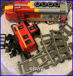 LEGO 10020 Santa Fe Super Chief Train Engine Car #27 Track & Caboose 10014 Lot