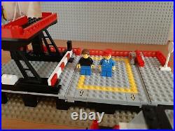 LEGO 4.5V 7839 Car Transport Depot 4.5 Volt Rail Track Gray, year 1986