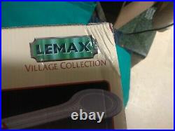 LEMAX CLASSIC CAR SET with 2 Way Track Village Collection 14671A New Opened Box