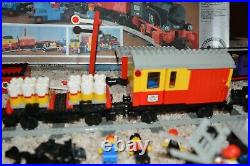 Lego 7722 train set almost complete w extra legos, cars, people, track, box
