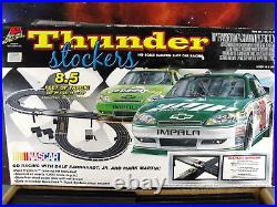 Life Like Nascar Thunder Stockers Ho Scale Electric Slot Car Race Track Set Read