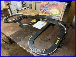 Life like ho slot car track Chevy Thunder Speedway Set