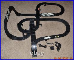 Lifelike Midnight Stunt Racers Glow-in-the-Dark HO Slot Car Race Track Set