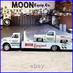 M2 Machine Mooneyes Chevrolet Track Set Silverado Car New