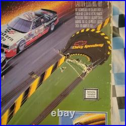 MR-1 Chevy 300 Sparking Speedway Electric Roadrace Car Track Set NOS SEALED