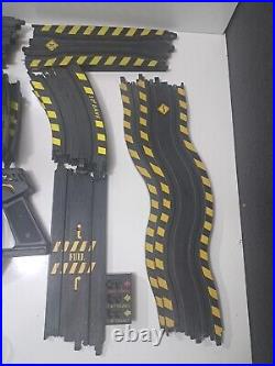 Marchon MR-1 Racing Slot Car Huge Track Lot Curved Loop Straight Support Cars