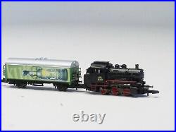 Marklin Z-scale KULT Starter set 5 Pole BR 89 Steam locomotive, car & track NEW