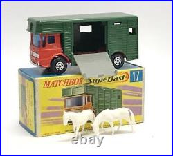 Matchbox Superfast 1970 Animal Tracks Set Of Mini Car