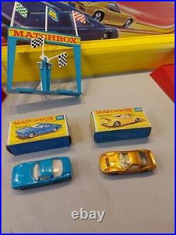 Matchbox Superfast Sf-4 Double Loop Track Race set Complete With Rare Cars