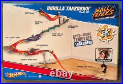 Mattel Hot Wheels GORILLA TAKEDOWN Track Set (2011, W1479) Wall Tracks NEW
