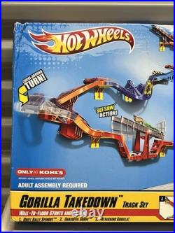 Mattel Hot Wheels GORILLA TAKEDOWN Track Set (2011, W1479) Wall Tracks NEW! READ