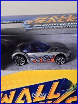 Mattel Hot Wheels Wall Tracks GORILLA TAKEDOWN Track Set 2010 NIOB, Sealed EX. C