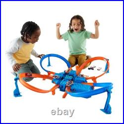 Motorized Hot Wheels Track Set, 164 Scale Car, 4 Intersections, Criss-Cross Cra