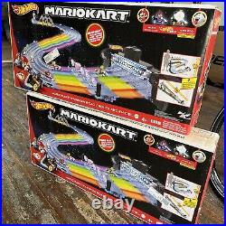 NEW Hot Wheels Mario Kart Rainbow Road King Boo Raceway Race Track Set In Hand