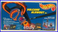 New 1997 Hot Wheels HTF Motorized Volcano Blowout Set Racing Track Unopened Box
