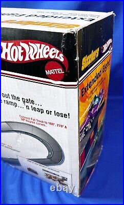 New Hot Wheels SIZZLERS EXTENDED EIGHT Race Car Set FIGURE 8 & RAMP Goose Pump