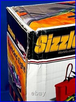 New Hot Wheels SIZZLERS EXTENDED EIGHT Race Car Set FIGURE 8 & RAMP Goose Pump