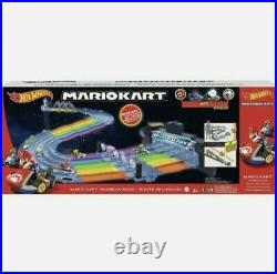 New Hotwheels Super Mario Kart Rainbow Road Track Set