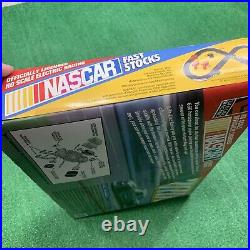 New! Life Like Nascar Fast Stock Slot Car Set Race Track 2 Cars AC Powered VTG