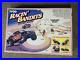 Nice-Vintage-Tyco-Racin-Bandits-Slot-car-Electric-Race-Complete-Set-With2-Trucks-01-yxqv