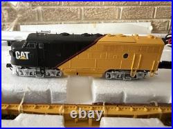 Norscot CAT Caterpillar HO Scale Train Set Die-Cast Metal Limited Edition