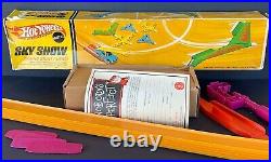 ORIGINAL Vintage Hot Wheels Redline Era 1970 SKY SHOW Box & Partial Set withTrack