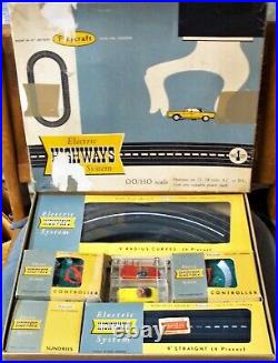 PLAYCRAFT MODEL MOTORING AURORA ORIGINAL #1 HO SLOT TRACK RACE SET 2 Cars TJET