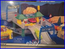 RARE 1996 Hot Wheels World Super Track SetSEALED GREEN TOLL BOOTH 65820-92