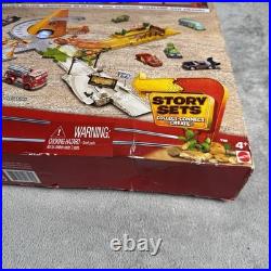 RARE Disney Pixar Cars 2015 Movie Story Sets World Play Set Race Track NEW