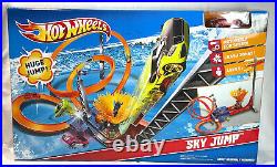 RARE Hot Wheels Sky Jump Motorized Track Set Dated 2011 #T7509 New In Sealed Box