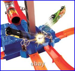 RARE Hot Wheels Sky Jump Motorized Track Set Dated 2011 #T7509 New In Sealed Box