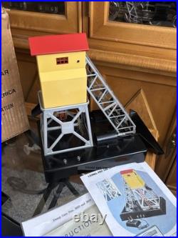 RARE Lionel Prewar 1942 Boxed No. 188 Coal Elevator Car & Track Set