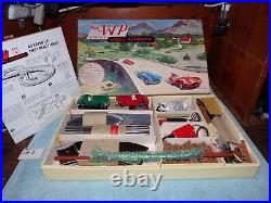 Rare ENGLAND VIP 1/32 Set A Figure 8 Model Roadways Metal Track Slot Car Set