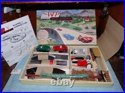 Rare ENGLAND VIP 1/32 Set A Figure 8 Model Roadways Metal Track Slot Car Set