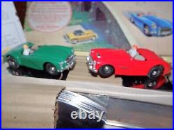 Rare ENGLAND VIP 1/32 Set A Figure 8 Model Roadways Metal Track Slot Car Set