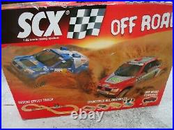 Rare-SCX Off Road Race Track Set 1/32 Scale Track-2 Cars Mitsubishi/Volkswagen