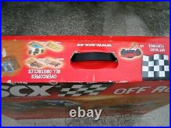 Rare-SCX Off Road Race Track Set 1/32 Scale Track-2 Cars Mitsubishi/Volkswagen