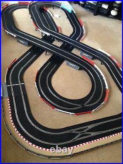 Scalextric Digital Large Layout Double Flyover & 2 Digital Cars Set