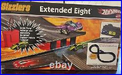 Sealed New Hot Wheels SIZZLERS EXTENDED EIGHT Race Car Set W Goose Pump