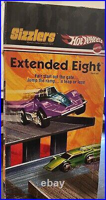 Sealed New Hot Wheels SIZZLERS EXTENDED EIGHT Race Car Set W Goose Pump