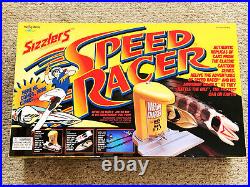 Speed Racer SIZZLERS Fat Track Race Set Playing Mantis Complete with2 Cars Sealed
