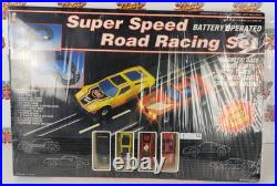 Super Speed Road Racing Set Battery Operated 4 Cars Track 94'' Track Vintage