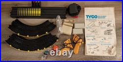 TYCO 2-In-1 Racin Wheelies Track Set SHARK & HAWK CARS TESTED COMPLETE