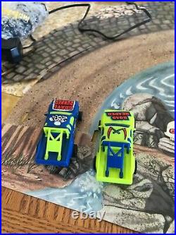 TYCO Haunted Highway Slot Car Track Set Electric Slot Cars
