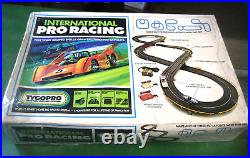 TYCO PRO slot car track #8105 International PRO Racing Complete/working Cars